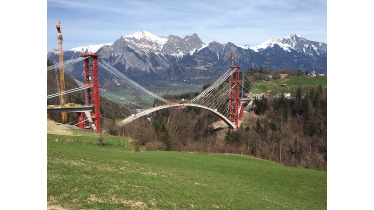 Wir bauen Brücken!