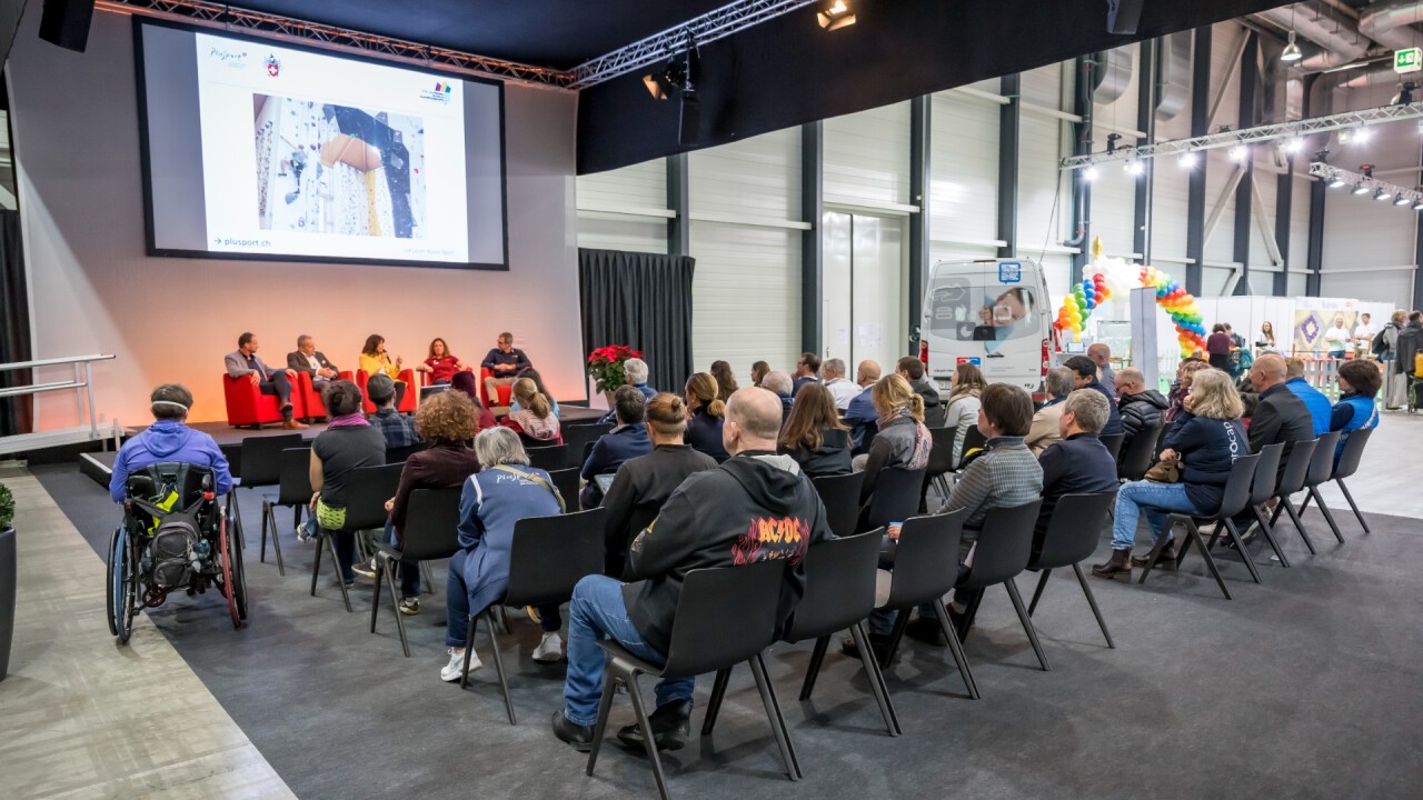 Im Symposium der Swiss Abilities teilen Expertinnen und Experten ihr Fachwissen.