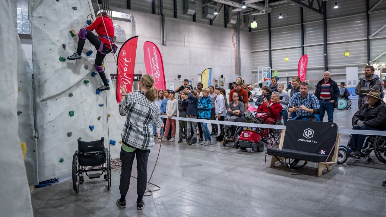 In der Halle 1 konnten zahlreiche Sportarten ausprobiert werden.