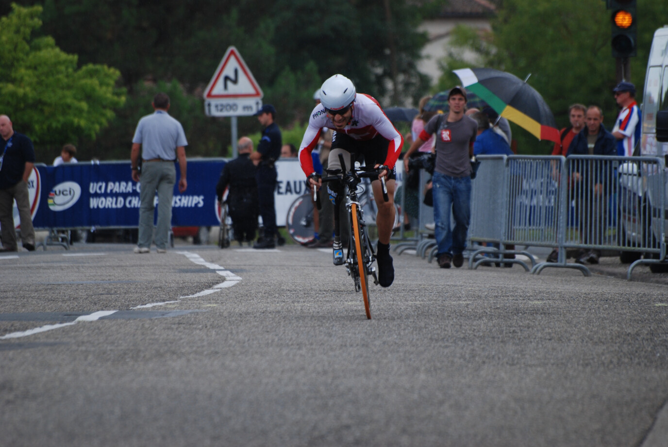 Michele Gulino fährt bei der Rad-Weltmeisterschaft 2007 auf seinem Fahrrad.